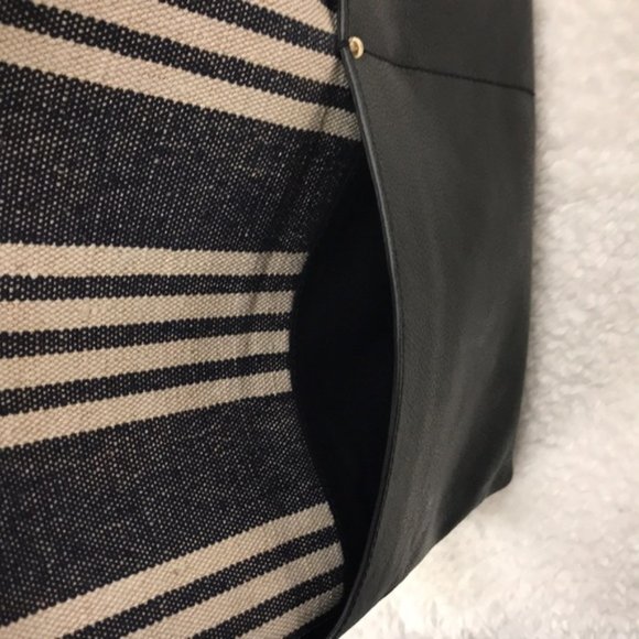 Celine Dion Women's Forte Hobo - Picture 9 of 12